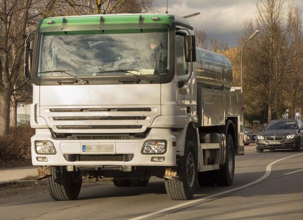 巴彦淖尔市如风物流有限责任公司