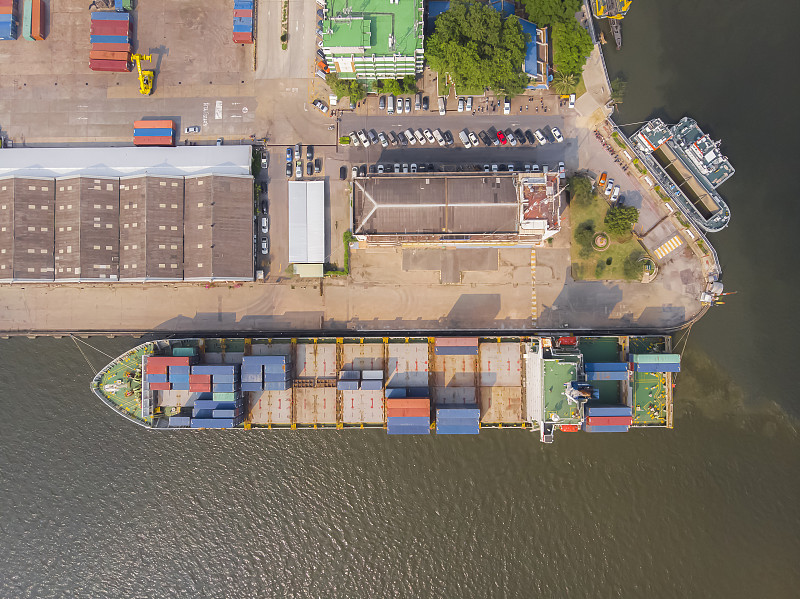 巴彦淖尔市万航物流有限公司