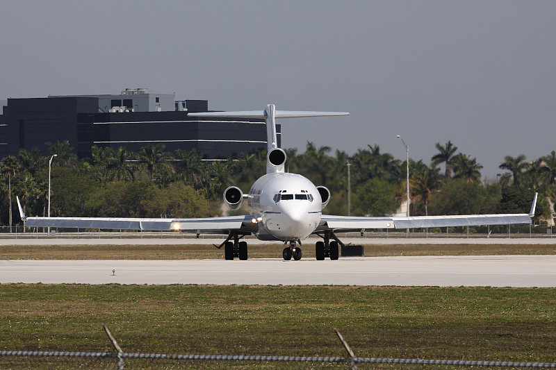 广州正尚物流有限公司