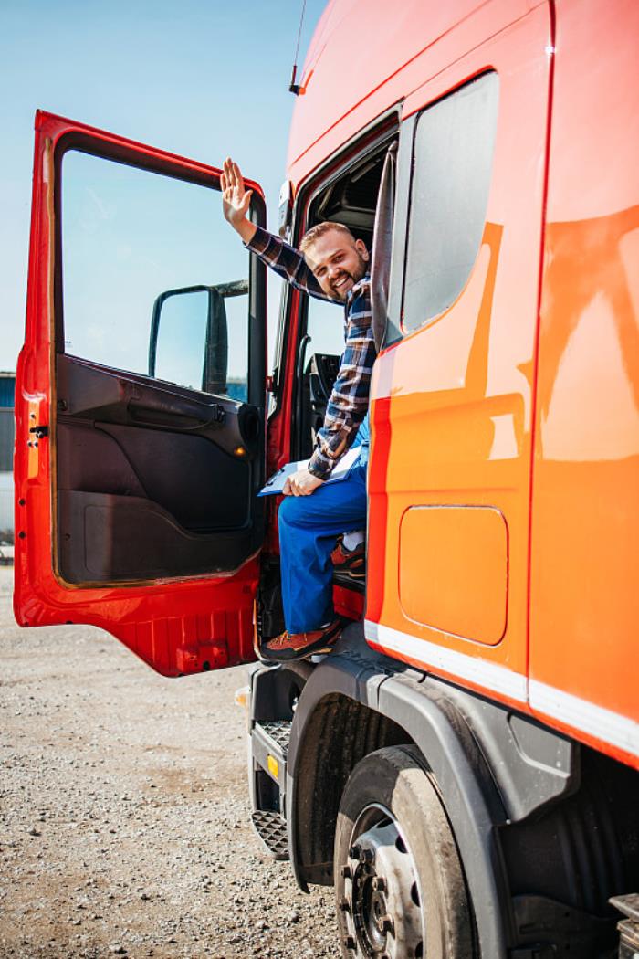 广西防城港腾滇物流有限公司