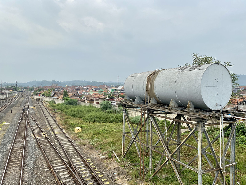 江门市华鹰物流有限公司