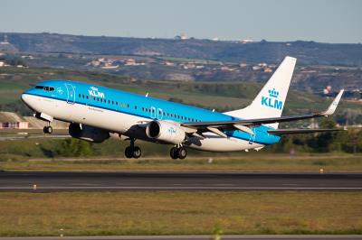 深圳市诚志物流有限公司