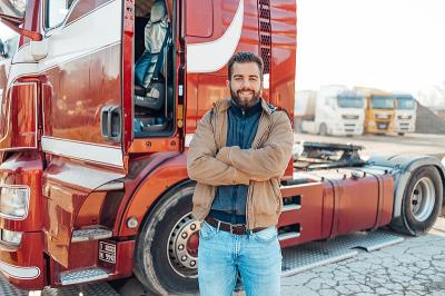 茂名市弘胜物流有限公司