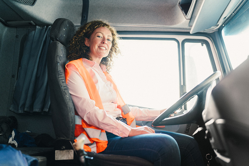 台式电脑经中国上海集装箱运输运到西班牙维哥 (Vigo)