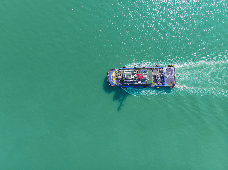 网络机顶盒采用中国广州FCL海运快速送达西班牙加的斯 网络机顶盒采用中国广州FCL海运快速送达西班牙加的斯