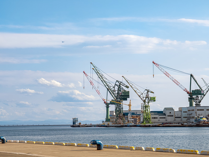 染料采用连云港多式联运抵达西班牙希洪