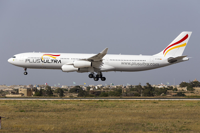 婴儿推车采纳舟山轮船运输送达阿尔赫西拉斯 (Algeciras)