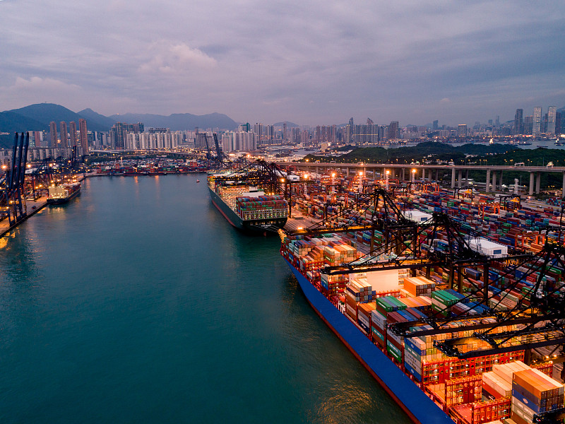 汽车零部件利用中国香港海洋运输运到马拉加