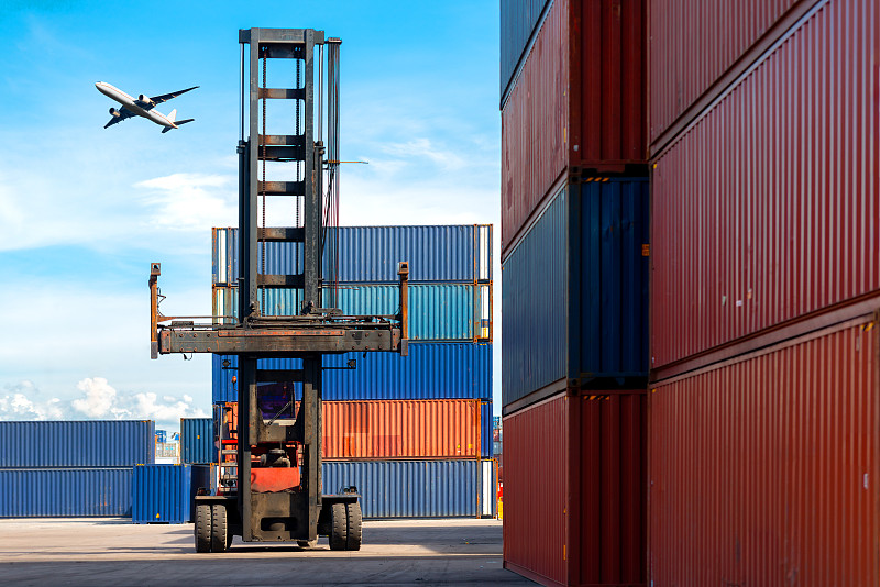 中国北京到马拉加 (Málaga)的原料药使用飞机运输4天内送达