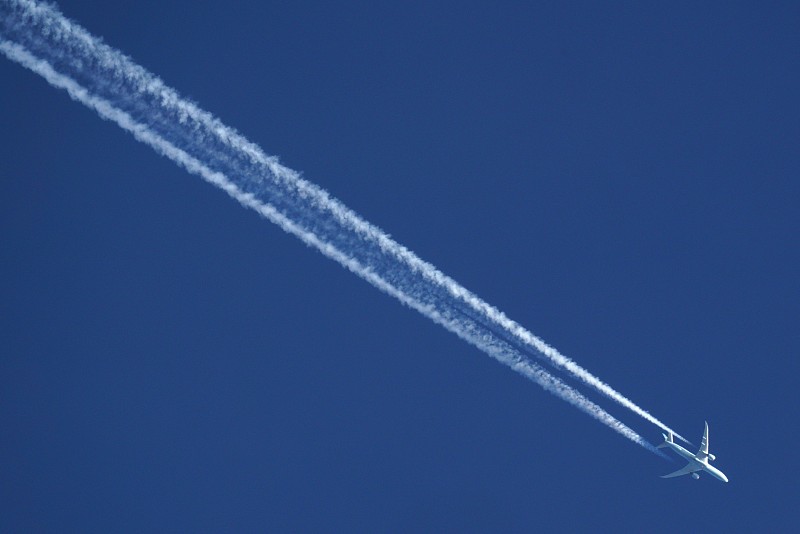 深圳至西班牙马拉加的好孩子推车使用空运5天送达