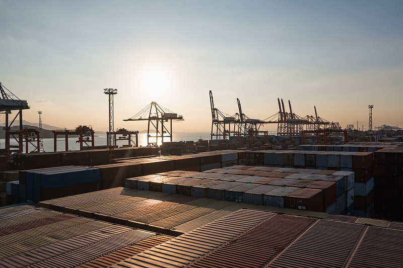 监控显示器运用中国宁波FCL海运托运至毕尔巴鄂 (Bilbao)