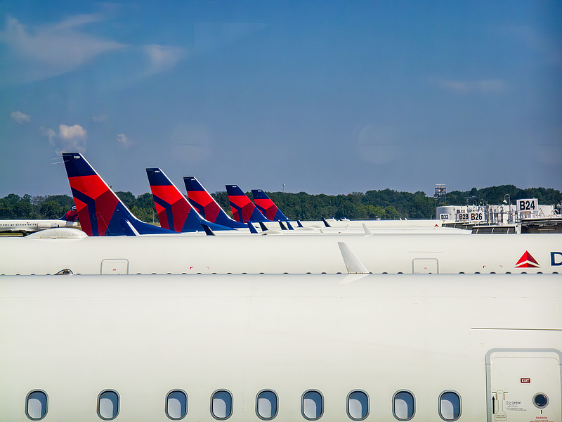工业机器人经过西安空运物流专线速递到西班牙维多利亚 (Vitoria-Gasteiz)