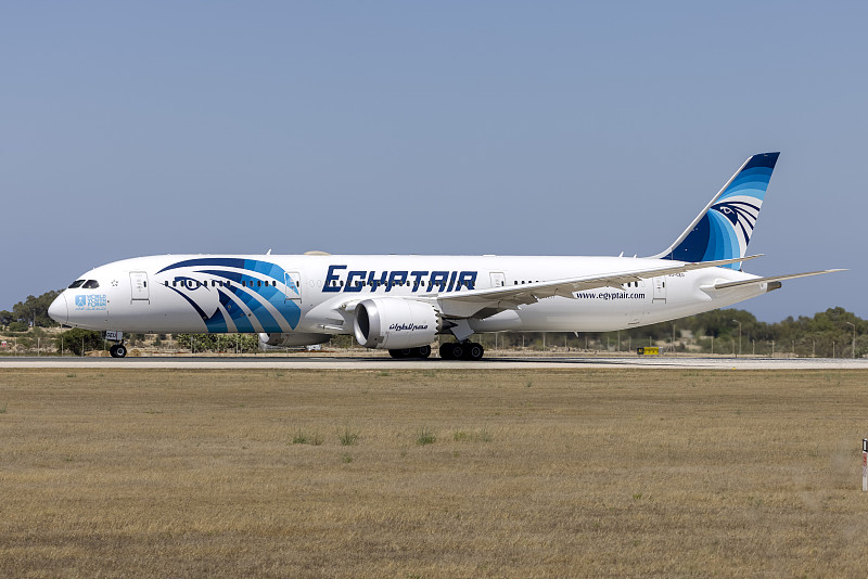 中山到阿尔赫西拉斯 (Algeciras)的防晒冰袖使用国际航空货运14天配送到