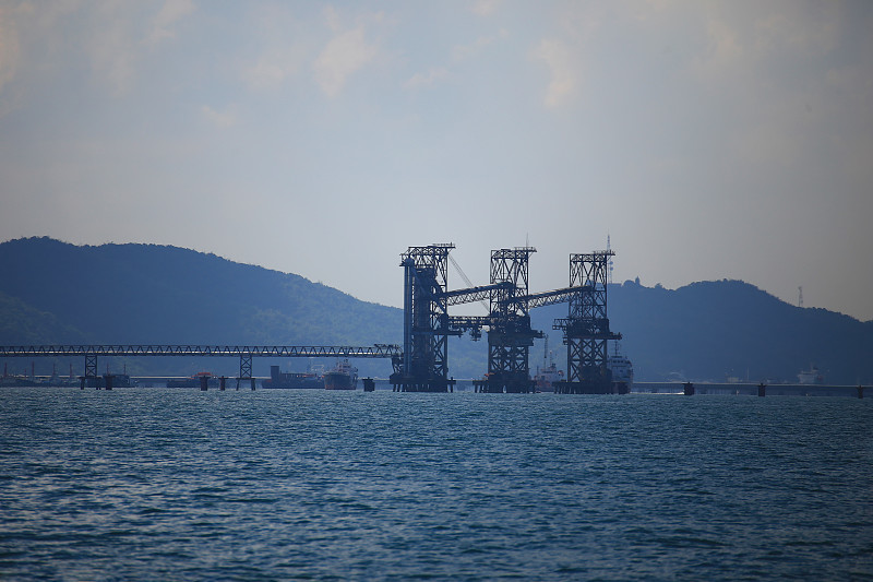 锂电池借助深圳船运送达瓦伦西亚