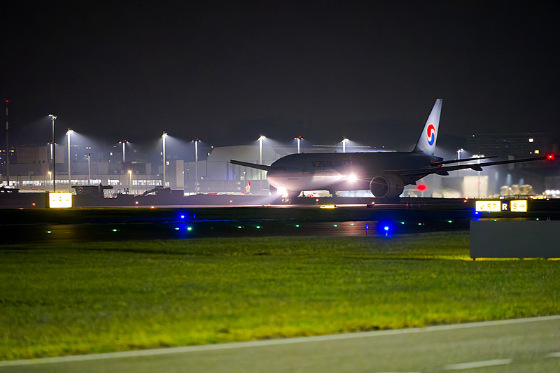 成衣经中国北京标准空运速递到格拉纳达