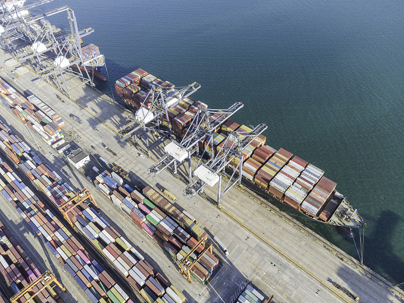 大白兔奶糖经过基隆集装箱运输速递到西班牙马拉加 (Málaga)