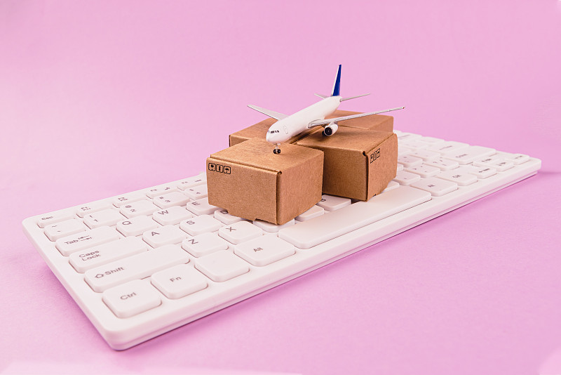 鄂州到西班牙维多利亚 (Vitoria-Gasteiz)的康师傅红烧牛肉面采用航空快递6天配送到 鄂州到西班牙维多利亚 (Vitoria-Gasteiz)的康师傅红烧牛肉面采用航空快递6天配送到