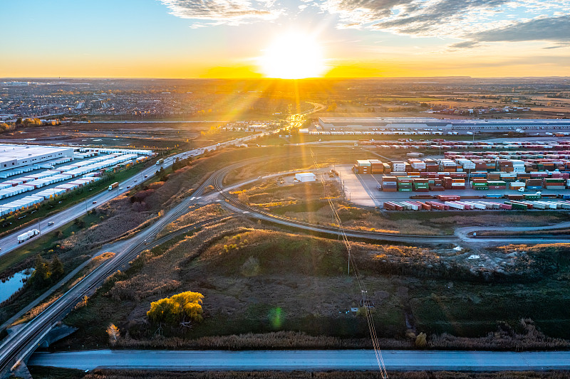 中国上海合成纤维面料采用普货空运11天内送到西班牙格拉纳达 中国上海合成纤维面料采用普货空运11天内送到西班牙格拉纳达
