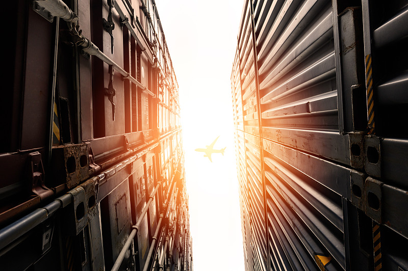 西安厨师机采用标准空运12天送达卡塔赫纳 (Cartagena)