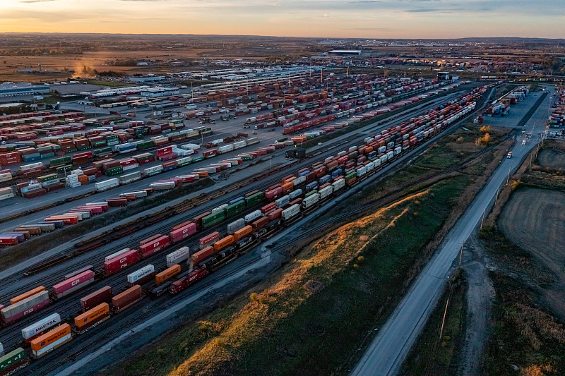 运动鞋采用上海国际海运运到西班牙毕尔巴鄂 运动鞋采用上海国际海运运到西班牙毕尔巴鄂