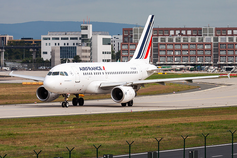 石河子到希洪 (Gijón)的保护层带钢使用空运4天内送到