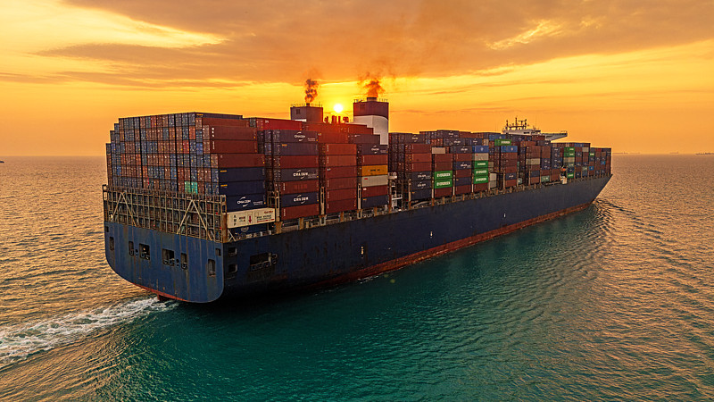 圣诞装饰品采取大连整箱海运托运至马拉加