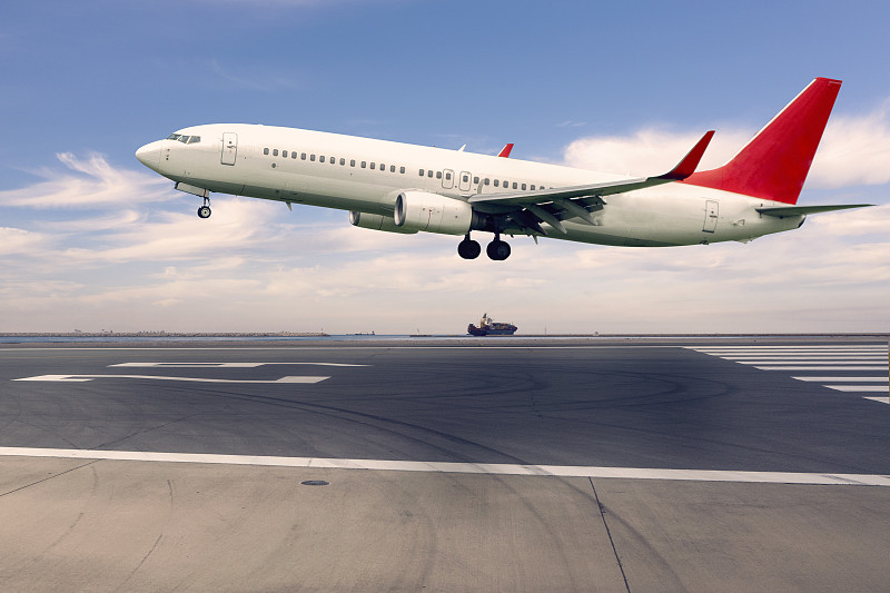 针线包通过中国南京标准空运送达西班牙阿尔赫西拉斯