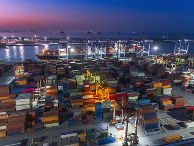 手机降温贴运用义乌LCL海运承运至费罗尔 (Ferrol)