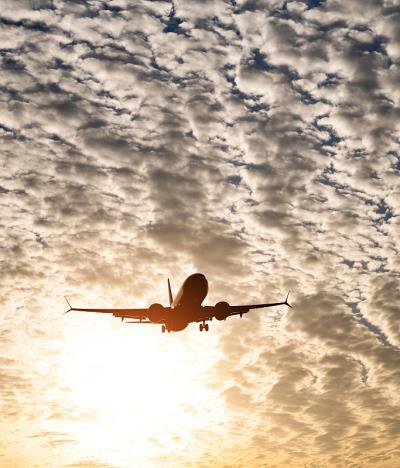 宣纸采纳石河子空运门到门专线送到塔拉戈纳