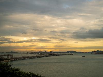 羌族刺绣运用西安空运派送配送到西班牙奥维耶多