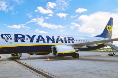 中国哈尔滨名片册使用拼货空运11天内送到帕尔马马洛卡 (Palma de Mallorca)