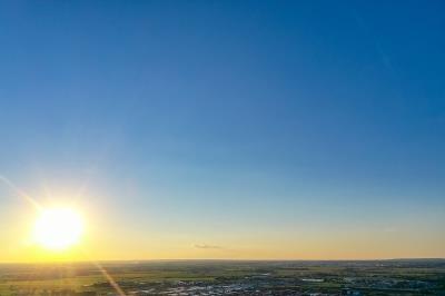 恒源祥羊毛围巾采用郑州多式联运配送到西班牙巴塞罗那 (Barcelona)