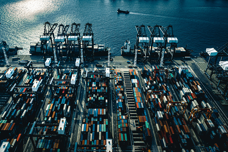 寄西班牙快递费用多少