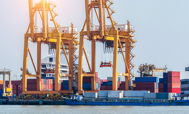 中国到西班牙的空运要注意什么？（空运到西班牙价格多少）