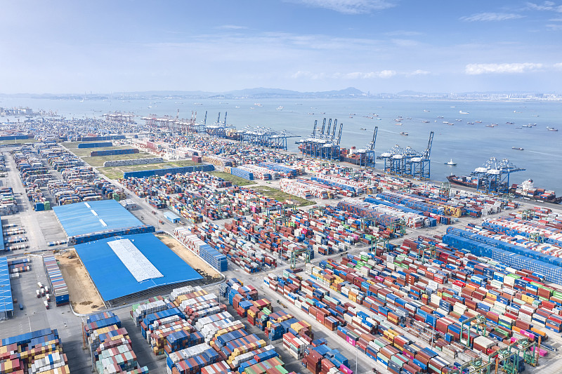 中国到西班牙空运一公斤货物费用是多少，需要多久