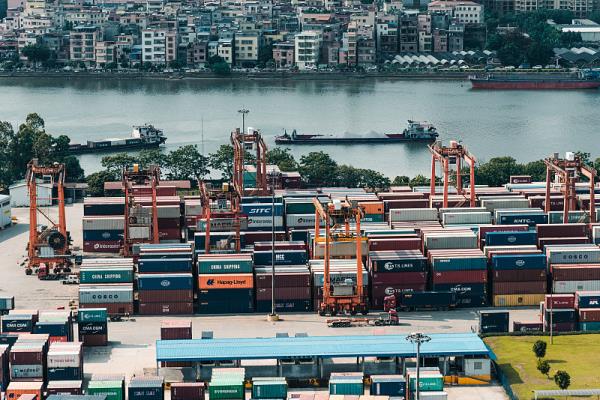 中国到西班牙空运多少钱一公斤